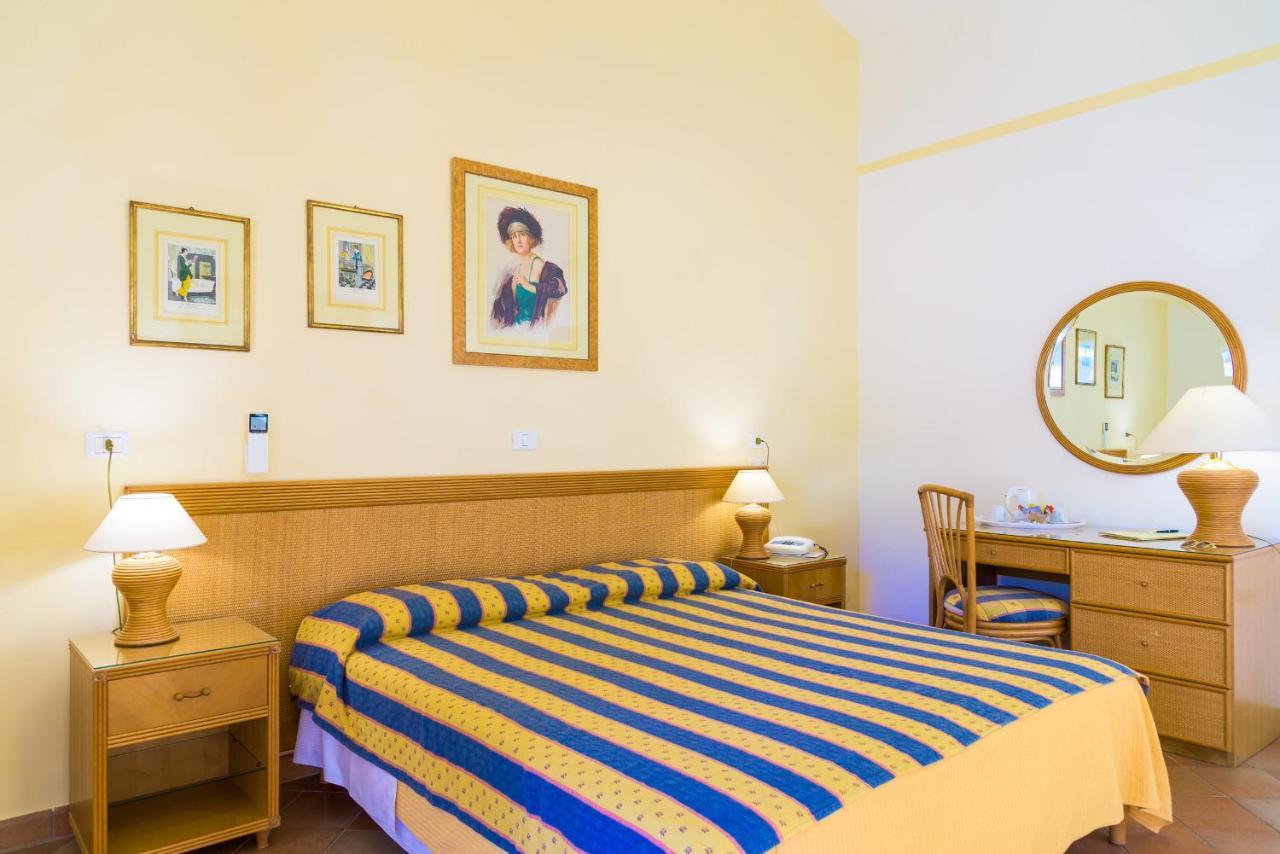 Hotel Villa Ottone بورتوفيرّايو المظهر الخارجي الصورة